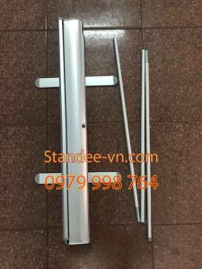 Standee cuốn nhôm tốt